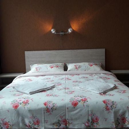 Sveciu Namai- Kazlu Ruda Hotel Екстериор снимка