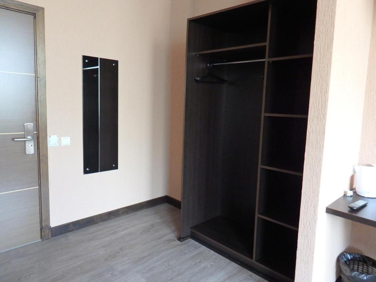Sveciu Namai- Kazlu Ruda Hotel Стая снимка