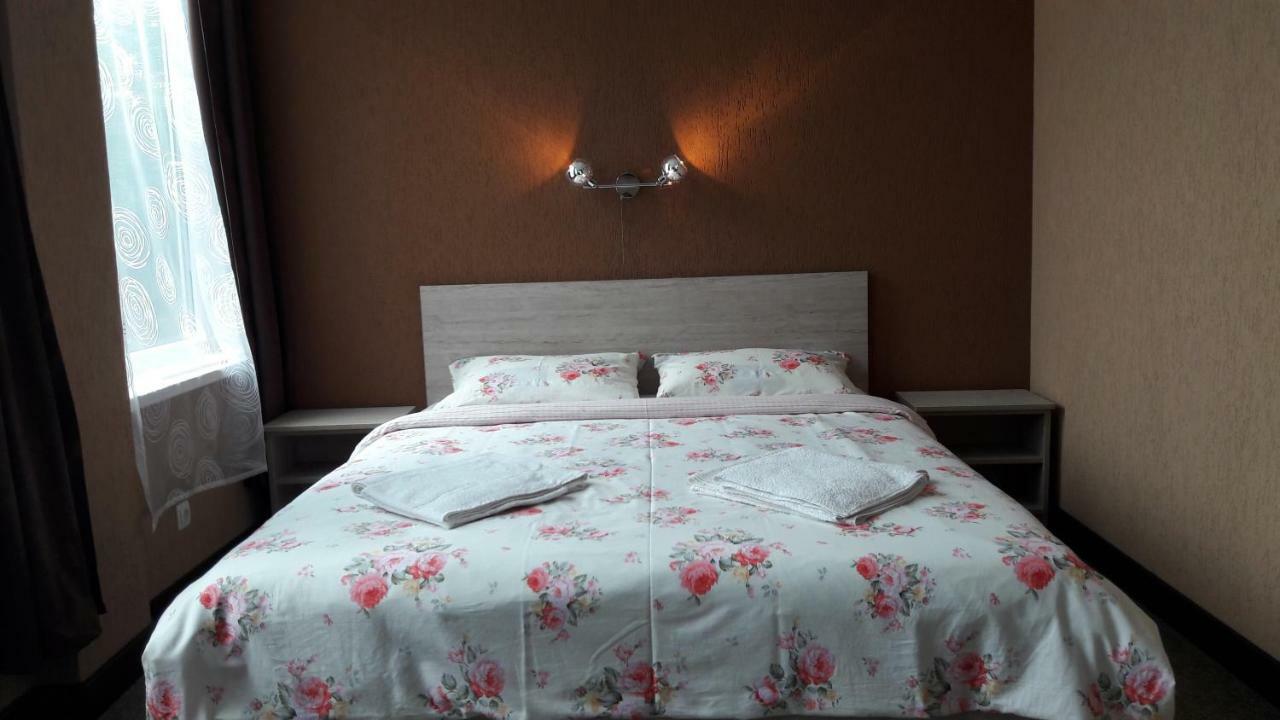 Sveciu Namai- Kazlu Ruda Hotel Екстериор снимка